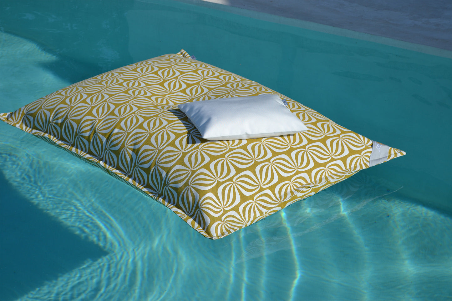 Pool Sitzsack Goldfalter