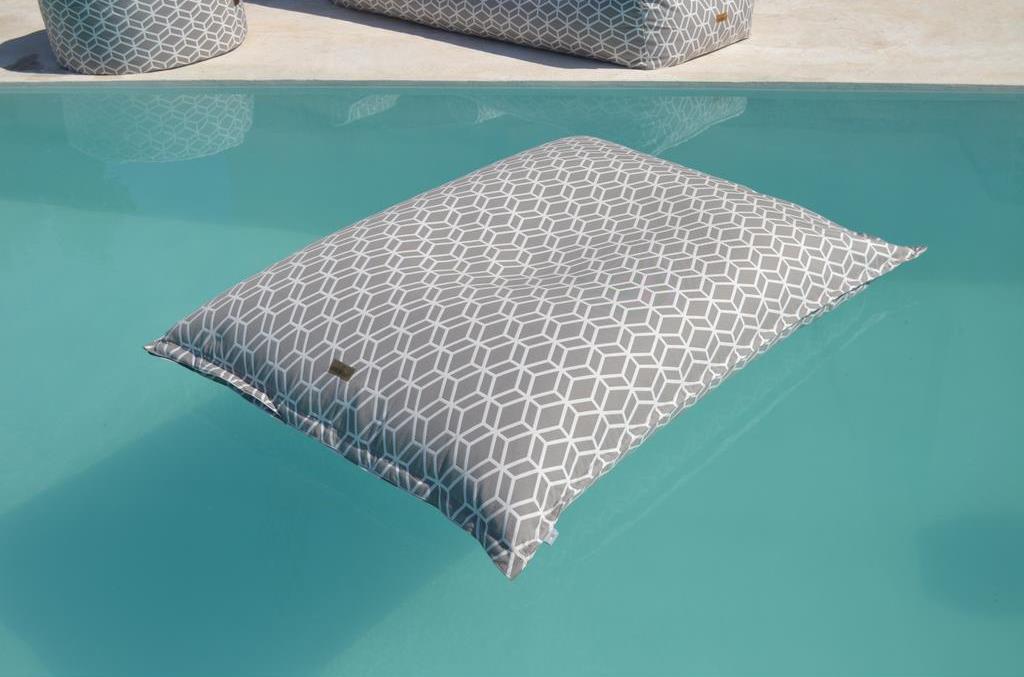 Pool Sitzsack Crystal, Farbe: Schwarz / Weiß, schwimmt auf dem Wasser, und an Land als Sitzsack verwenden.