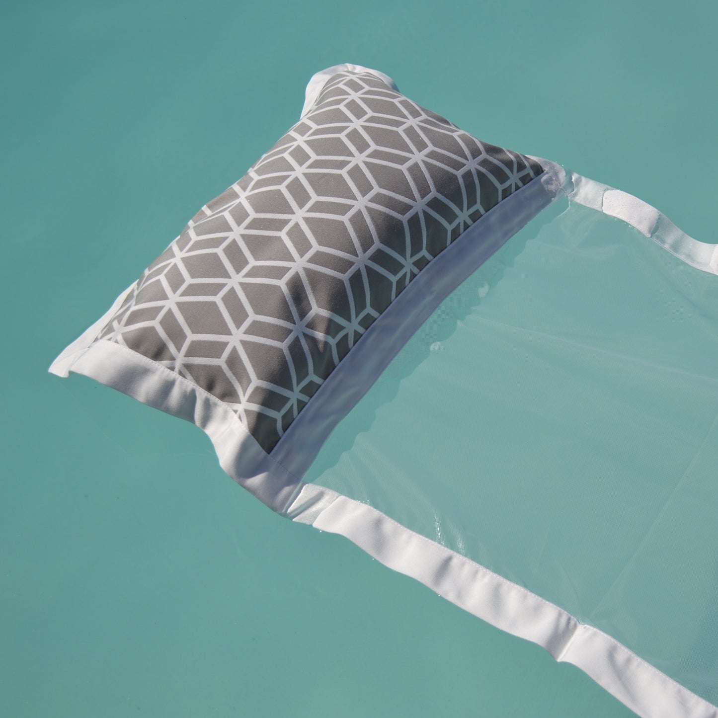 Shooting-Sale: Wasserhängematte Crystal Grau