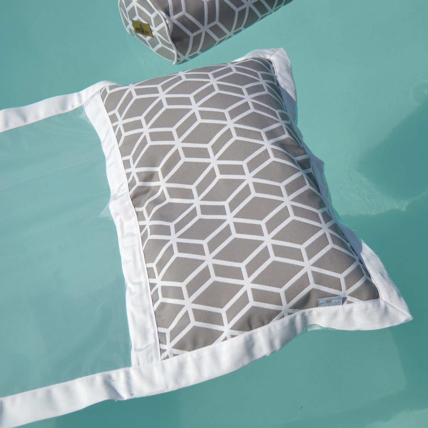 Shooting-Sale: Wasserhängematte Crystal Grau