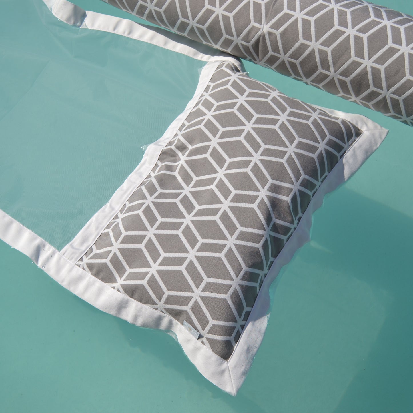 Shooting-Sale: Wasserhängematte Crystal Grau