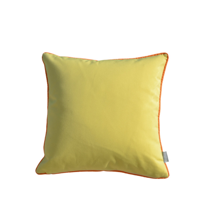 Happy Cushions Kissen in der Farbkombination Zitronen Gelb, Mandarinen Orange und Rosa. Gartenkissen hergestellt in Deutschland von chillisy.