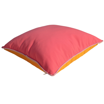 Happy Cushions Kissen in der Farbkombination Gelb, Rosa und Pink Grapefruit.