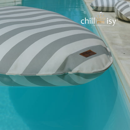 Schwimmkissen Poolkissen grau weiß gestreift in Fisch Form Float Sharky by chillisy.