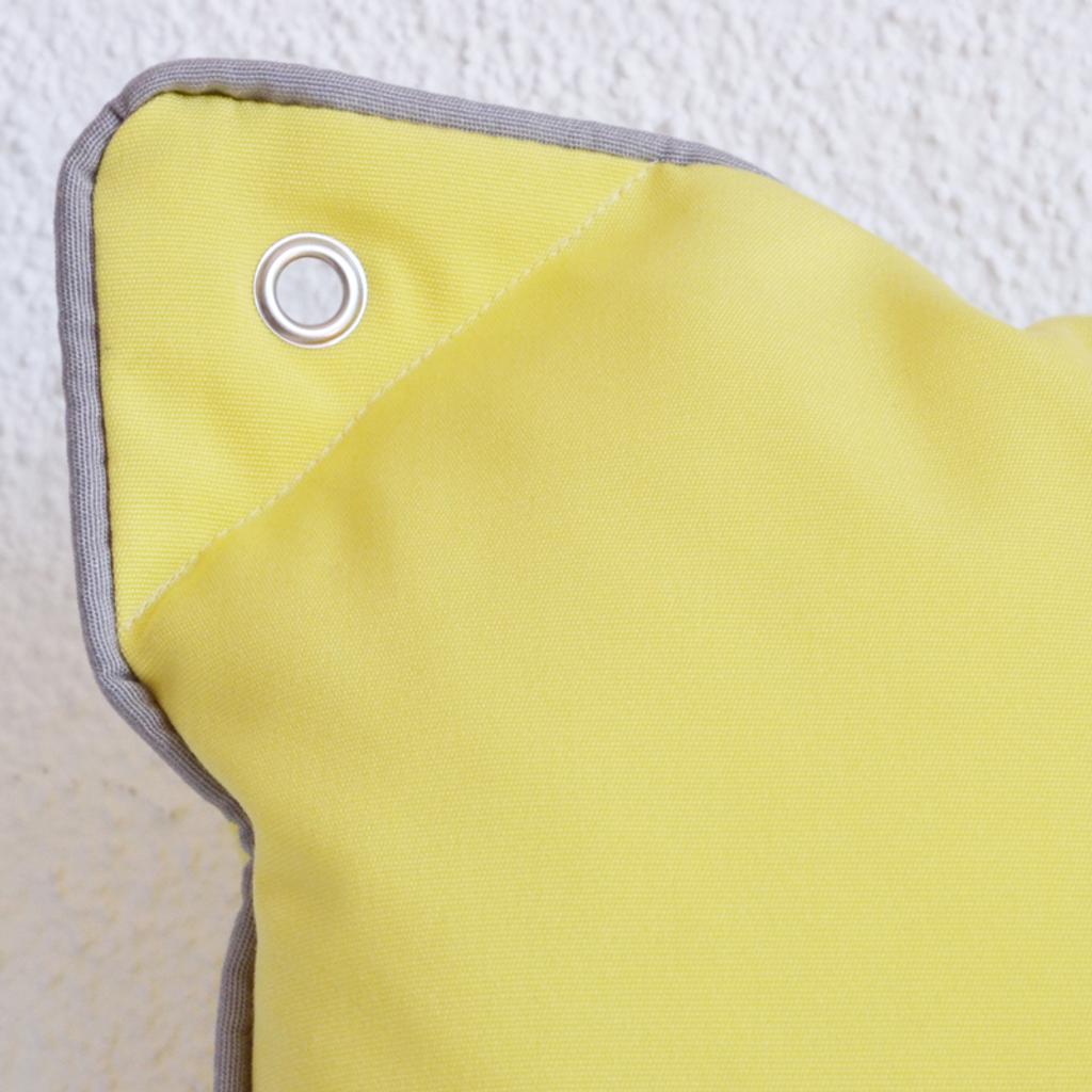 Yachtkissen Bootskissen, Farbe: Limone Gelb, Verwendung: Indoor, Outdoor, Yacht; Marke: chillisy; Hergestellt in Deutschland. Yacht cushion boat cushion, color: lime yellow, use: indoor, outdoor, yacht; Brand: chilly; Made in Germany. Worldwide shipping.