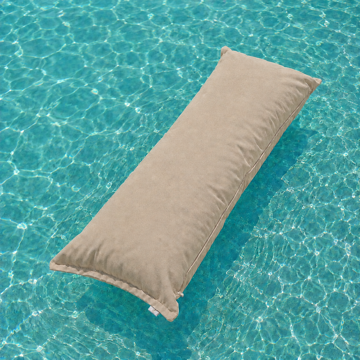 Schwimmkissen 'St. Barth' 120x45 | Hergestellt in Deutschland | chillisy®