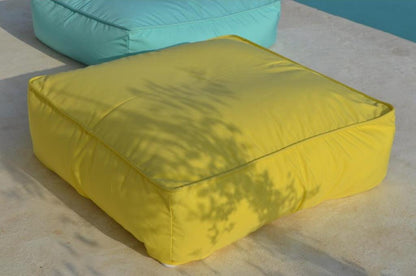Hocker Pouf Liegewiese, Verwendung: Indoor, Outdoor, Yacht. Hergestellt in Deutschland. Marke: chillisy, Farbe: Mint, Limone.