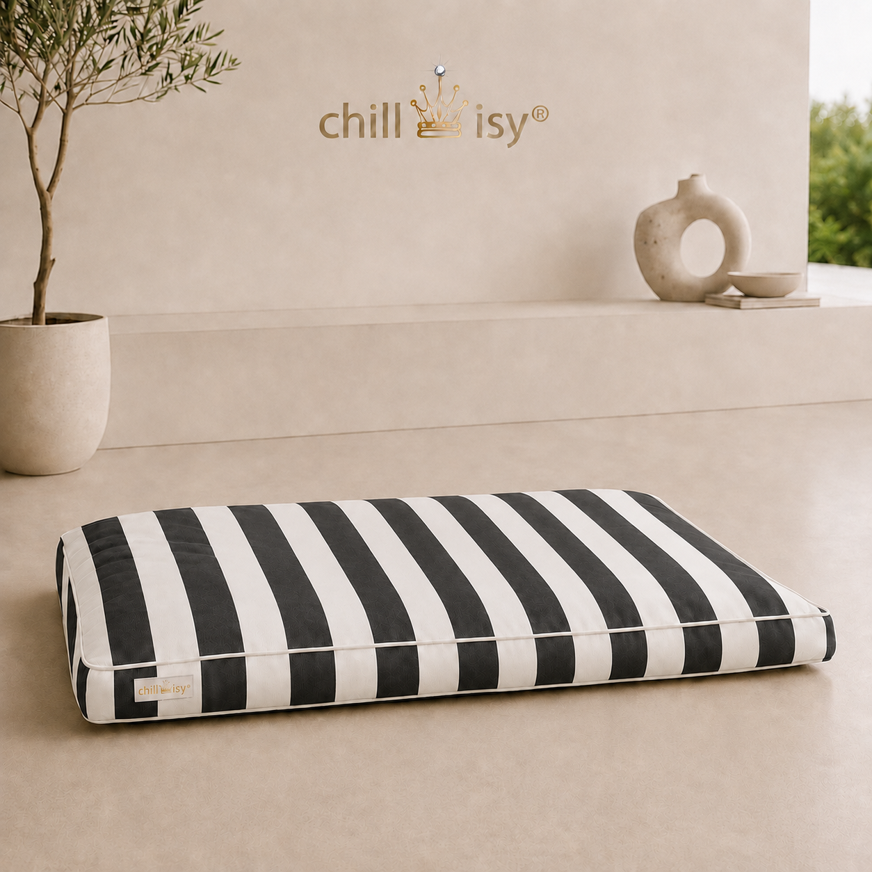 Hundekissen COAST aus Sunbrella Textil schwarz weiße Blockstreifen hergestellt in Deutschland von chillisy