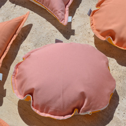 Kissen Rondo in der Farbe Rosa aus der Kollektion Capri | Schwimmkissen & Gartenkissen von chillisy