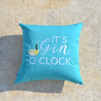 Kissen IT'S GIN O'CLOCK 45x45 Türkis

Verwendung: Indoor,&nbsp;Outdoor&nbsp;&amp; Yacht


Türkis farbenes Kissen bestickt mit dem Motiv IT‘S GIN O‘CLOCK. Die Kissenform ist quadratisch und misst 45x45 cm.
