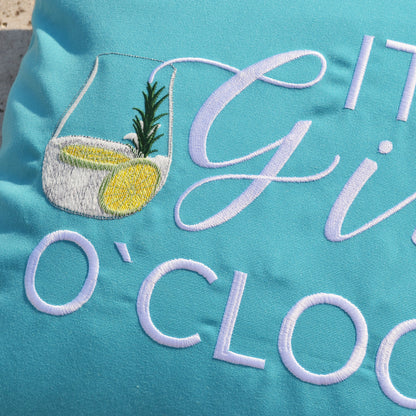 Kissen IT'S GIN O'CLOCK 45x45 Türkis

Verwendung: Indoor,&nbsp;Outdoor&nbsp;&amp; Yacht


Türkis farbenes Kissen bestickt mit dem Motiv IT‘S GIN O‘CLOCK. Die Kissenform ist quadratisch und misst 45x45 cm.
