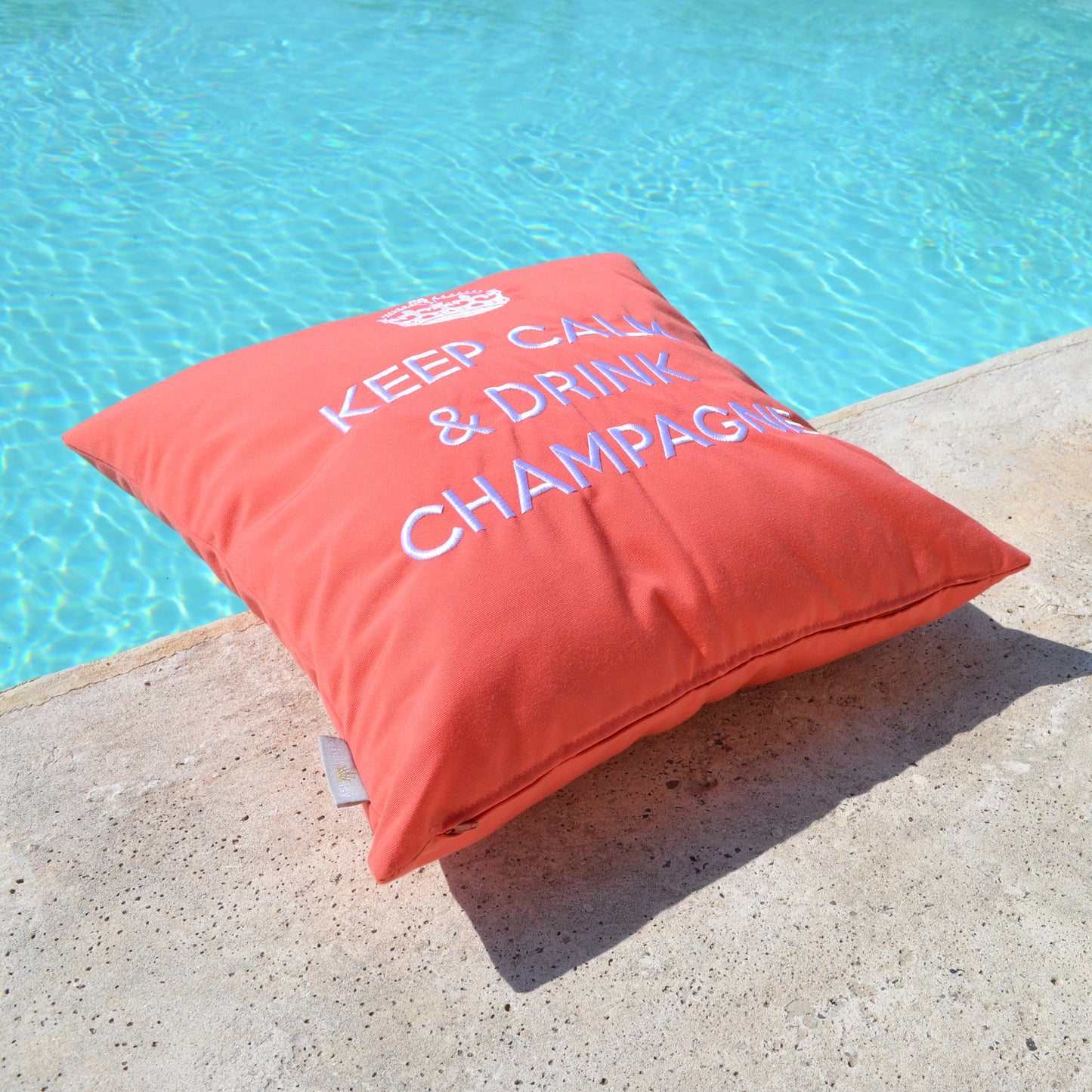 Cushion KEEP CALM &amp; DRINK CHAMPAGNE Pink Grapefruit