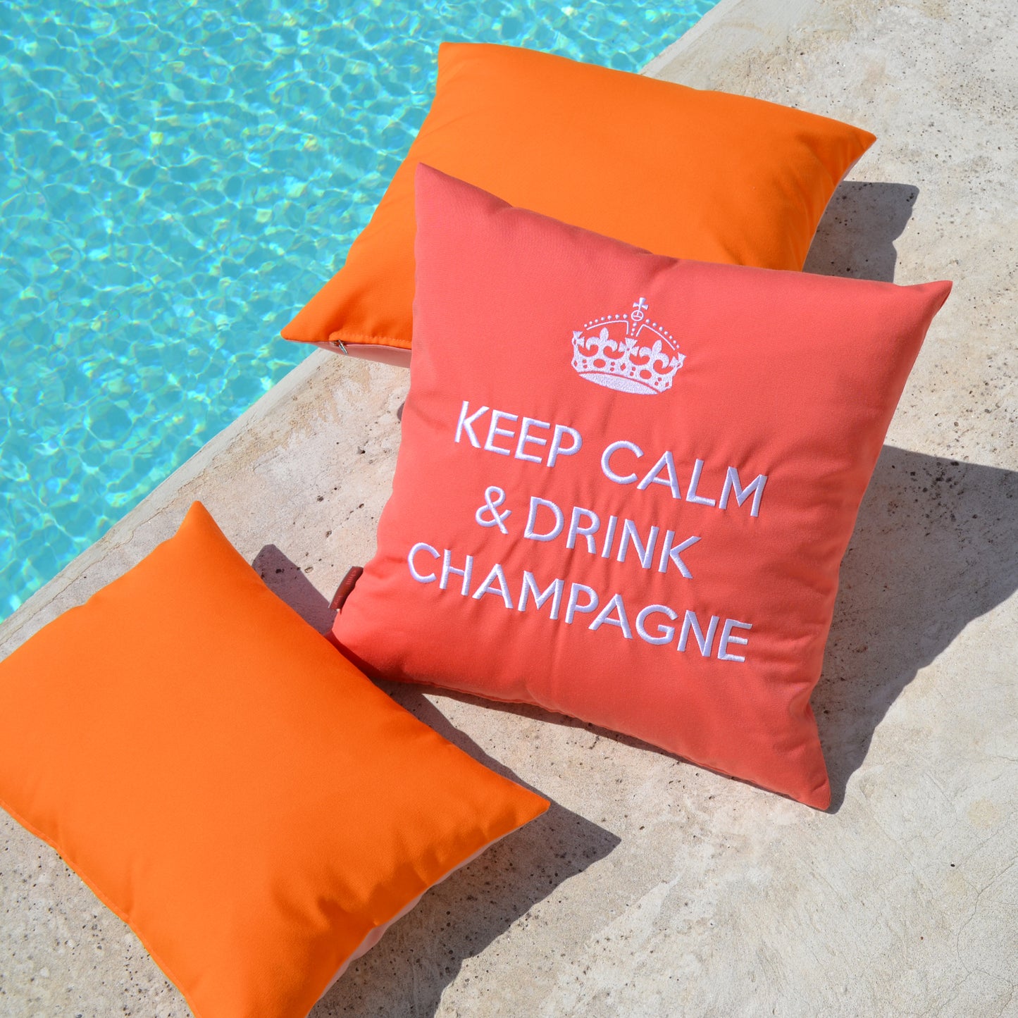 Cushion KEEP CALM &amp; DRINK CHAMPAGNE Pink Grapefruit