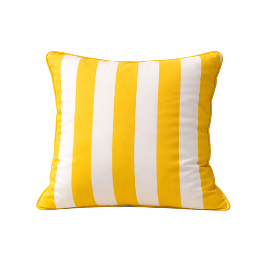 Gelb weiss gestreites wetterfestes Kissen von chillisy