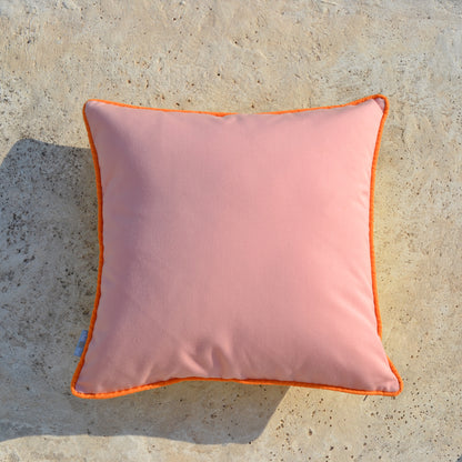 Kissen cushion "Happy Cushions", Farbe: rosa, mandarinen orange, limonen gelb. Verwendung: Indoor, Outdoor, Yacht. hergestellt in Deutschland. Marke: chillisy.

Cushion "Happy Cushions", color: pink, tangerine orange, lime yellow. Usage: Indoor, Outdoor, Yacht. Made in Germany. Brand: chillisy.