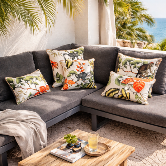 Outdoor Designer Kissen Jungle Muster Luxus Made in Germany chillisy Terrasse mit Meerblick