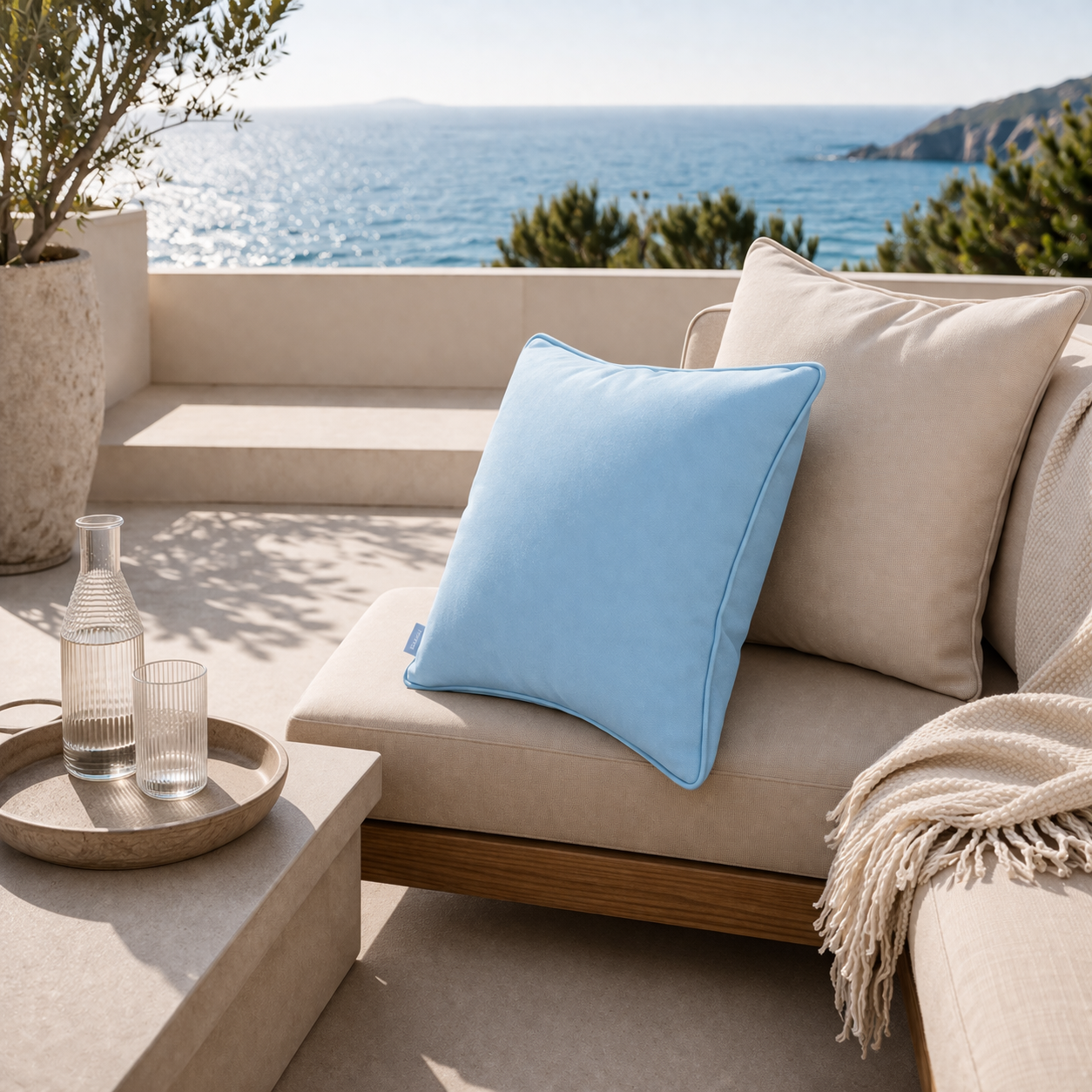 Gartenkissen Aqua Blau und Beige von chillisy hergestellt in Deutschland. Witterungsbeständig, farbecht, schmutzabweisend.