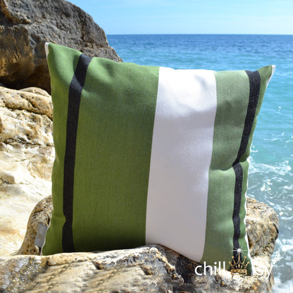 Kissen Sunbrella® Canyon Grün weiß schwarz gestreift.