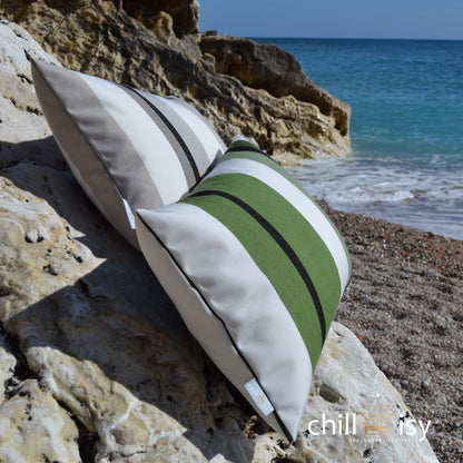 Kissen Sunbrella® Canyon Grün weiß schwarz gestreift.