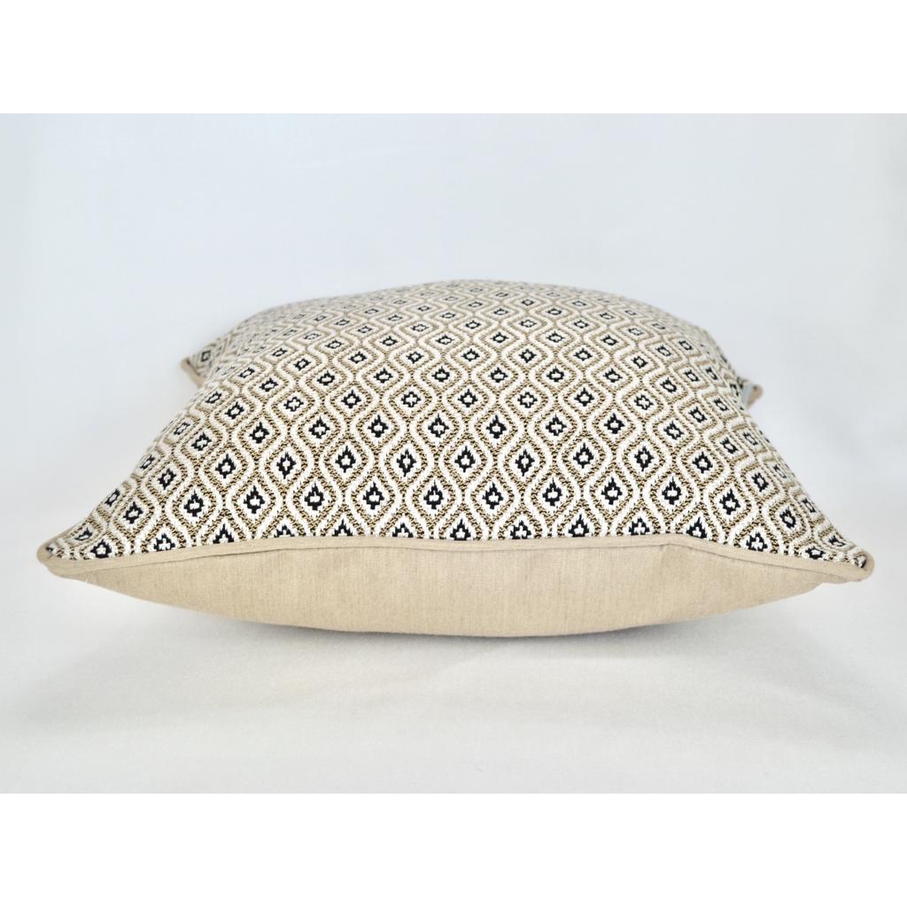 cushion Sunbrella® Komo Raffia Beige