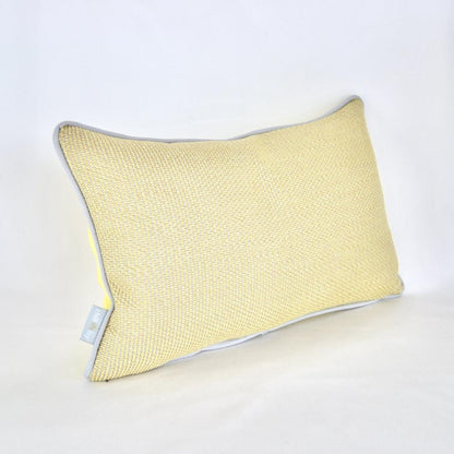 Produkt: Kissen, Gartenkissen; Material: Sunbrella Majestic, Verwendung: Outdoor und Indoor; Farbe: Grau, Gelb, Limone; Mit Keder, Paspel; verschiedene Größen; Marke: chillisy Lifestyle; online kaufen. Hergestellt in Deutschland.