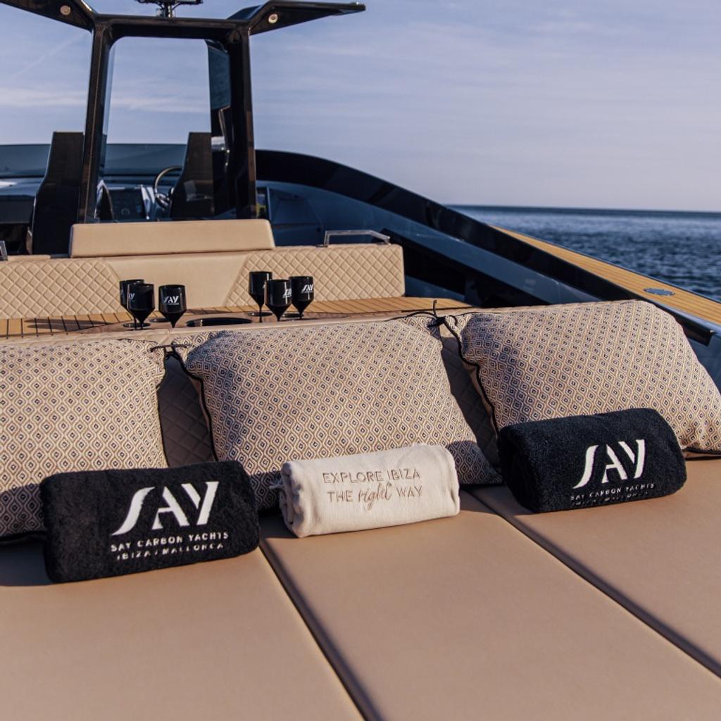 Yacht Cushion Sunbrella® Komo