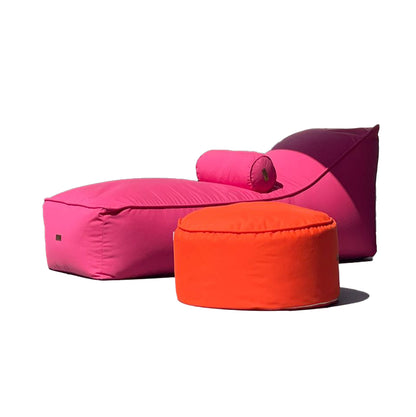 Daybed Chill Easy in Pink und Pouf und Pouf in Hummer Orange by chillisy