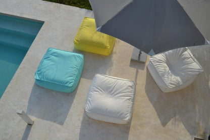 Lounge Sessel CHILL EASY 105x105,Verwendung: Indoor, Outdoor, Yacht. Farbe: Weiß, Gelb. Marke: chillisy. Hergestellt in Deutschland.