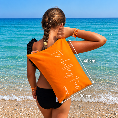 Oranges Piccolino Schwimmkissen 40 × 30 cm von chillisy® – handliches Kissen für Strand, Meer und Pool
