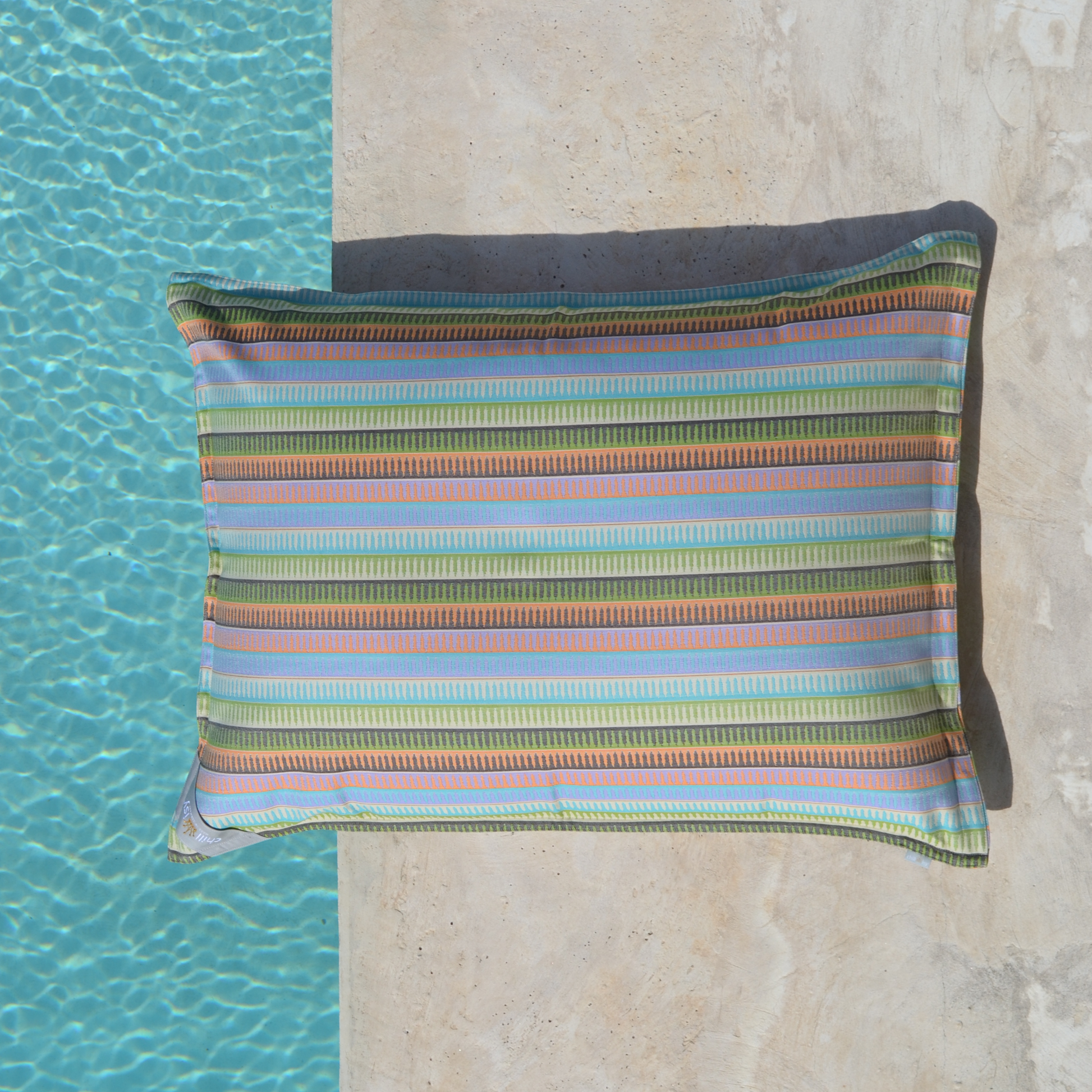 Pool Sitzsack Ibiza Junior, für Kinder, , Luftmatratze Luxus, Verwendung: im Wasser und an Land. 5 Jahre Garantie. Farbe: bunt, mehrfarbig, Blau, Orange, Grün, Schwarz. Marke: chillisy. Online kaufen.