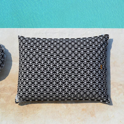 Pool Sitzsack Crystal, Farbe: Schwarz / Weiß, schwimmt auf dem Wasser, und an Land als Sitzsack verwenden.