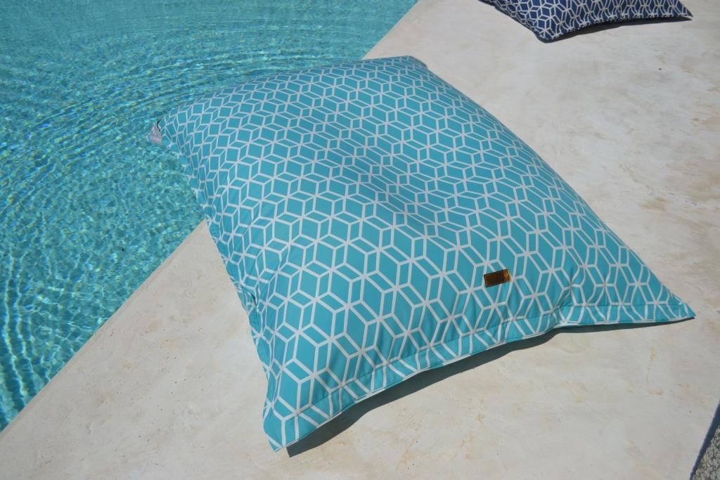 Poolkissen, Pool Sitzsack, Luxus Luftmatratze, Farbe: Türkis, Blau, chillisy, 160x120 cm, schwimmt auf dem Wasser, online kaufen.