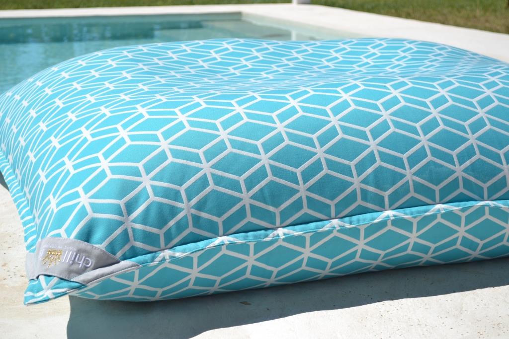 Poolkissen, Pool Sitzsack, Luxus Luftmatratze, Farbe: Türkis, Blau, chillisy, 160x120 cm, schwimmt auf dem Wasser, online kaufen.