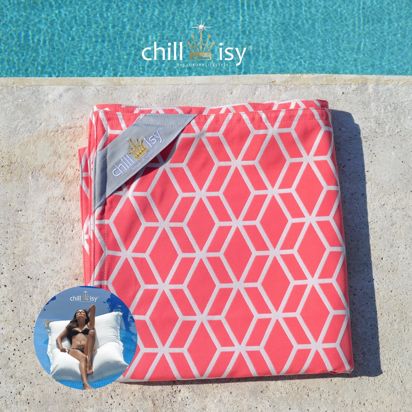 Poolkissenbezug für Premium Poolkissen Maxi 190x130 cm von chillisy in Crystal Koralle Design zusammengelegt am Poolrand