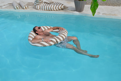 XL Schwimmring Swimmy, Durchmesser ca. 110 cm, Farbe: Beige Creme gestreift, Marke: chillisy, hergestellt in Deutschland.