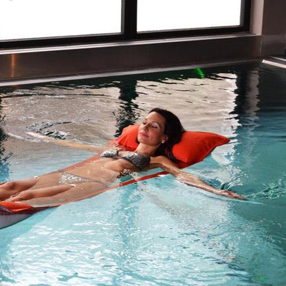 Wasserhängematte Wassermatte Schwimmliege Salerno, Verwendung: Pool, Meer, See; Farbe: Hummer Orange, Länge: 170cm, hergestellt in Deutschland, Marke: chillisy, Garantie: 5 Jahre.