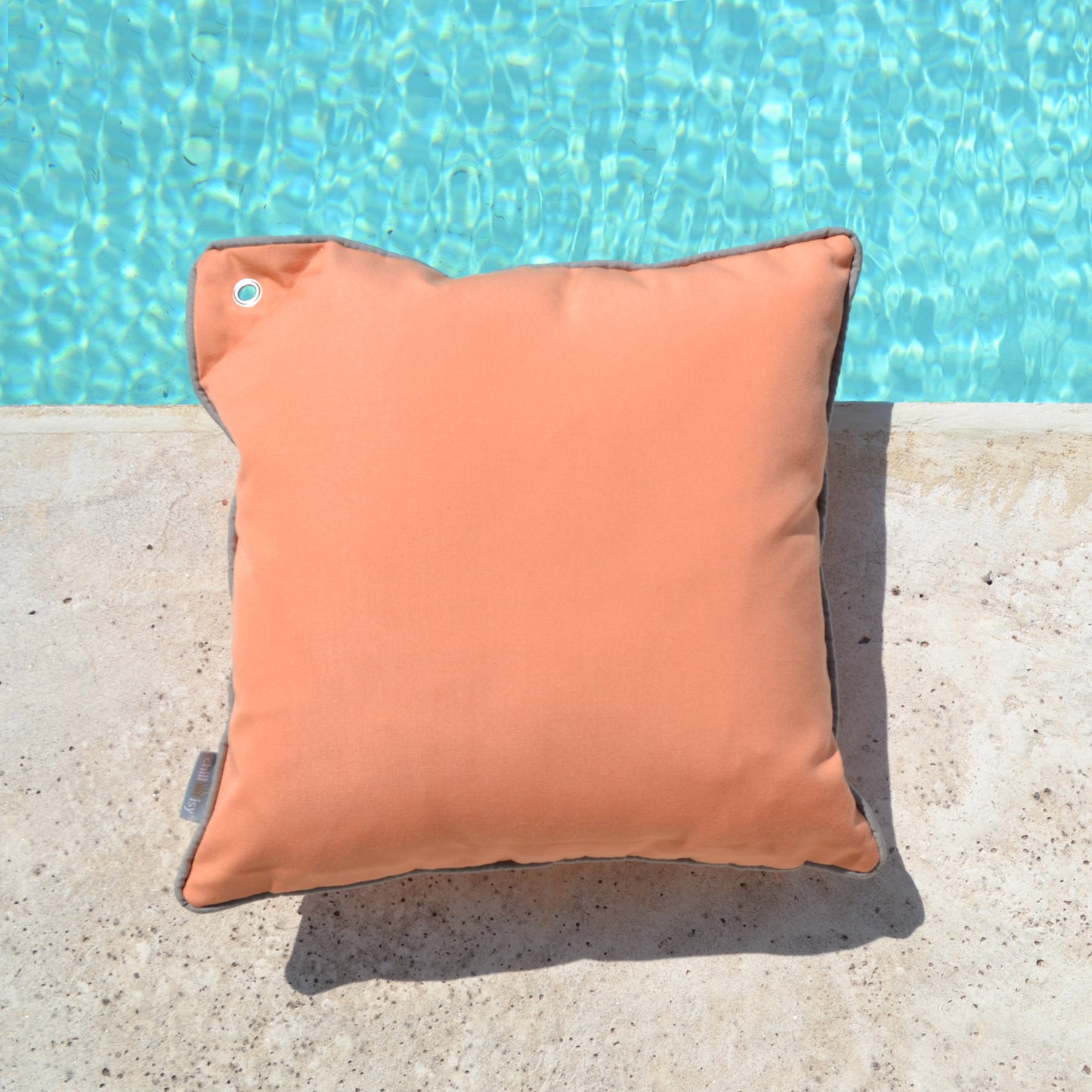 Yachtkissen Bootskissen, Farbe: Aprikot, Verwendung: Indoor, Outdoor, Yacht; Marke: chillisy; Hergestellt in Deutschland. Yacht cushion boat cushion, color: apricot, use: indoor, outdoor, yacht; Brand: chillisy; Made in Germany. Worldwide shipping.