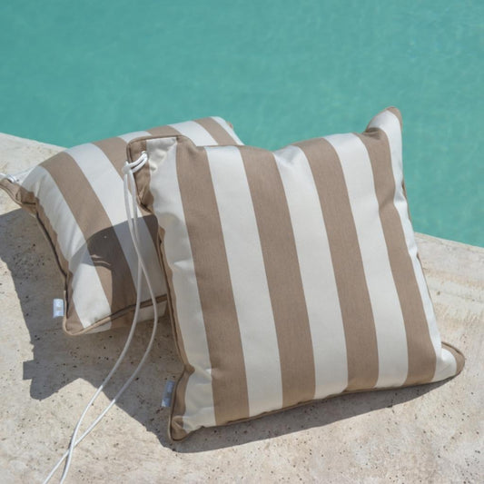 Yacht cushion beige white striped with eyelet &amp; piping