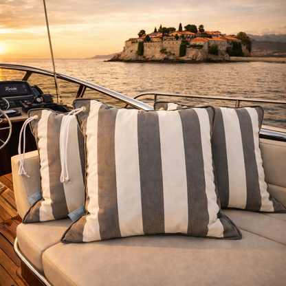 Yachtkissen auf Riva Yacht von chillisy